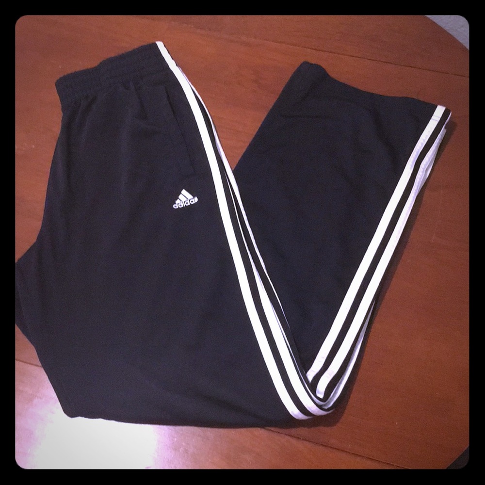 Adidas break away sweats color 🎱 black and white